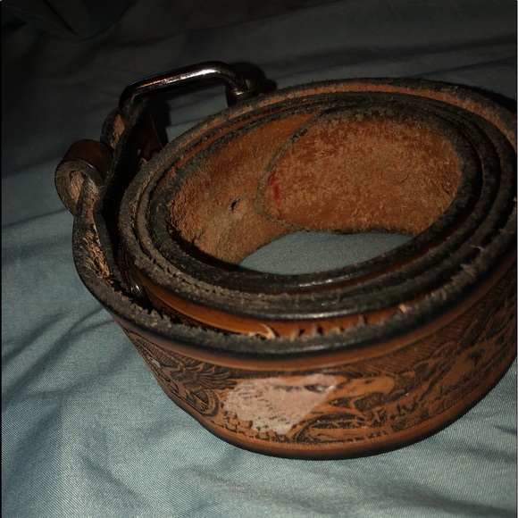 48’ leather belt - Picture 4 of 5